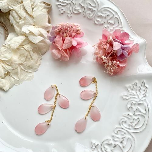 ☆2way☆【桜×紫陽花×花びら】ドライフラワー ピアス・イヤリング