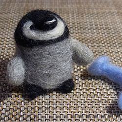 【羊毛フェルト】サウナ初挑戦の白くまさんとペンギンさん 7枚目の画像