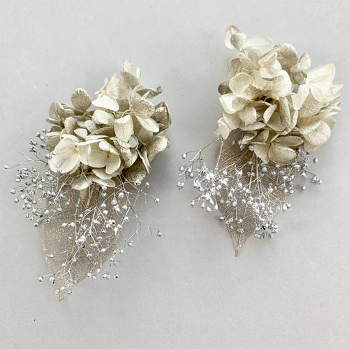 プラチナ×ホワイト×リーフ】ドライフラワー ピアス・イヤリング 