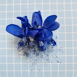 【natural royal blue(ミニ)】ドライフラワー　ピアス・イヤリング　ブライダル ウェディング 7枚目の画像