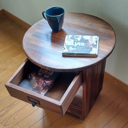 サイドテーブル のおすすめ人気通販｜Creema(クリーマ) 国内最大の