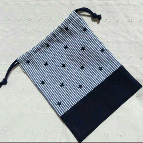 ハンドメイド、星、ストライプ柄の給食袋、巾着袋、コップ入れ、紺色
