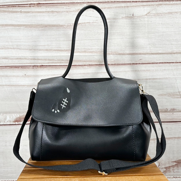 【大人気猫シリーズ】猫シルエット刺繍 2WAY仕様フェイクレザートートバッグ/ショルダーバッグ クラッチバック付き 4枚目の画像