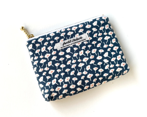 kurosawa ポーチ マチあり 花柄 ハチのマーク 1点物 楽天市場】ポーチ