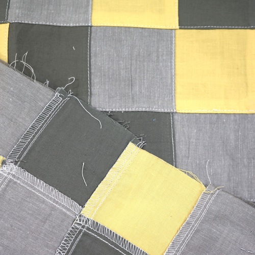 パッチワーク生地 無地【3/437】YELLOW×GRAY 105cm×50cm ◇50cm 