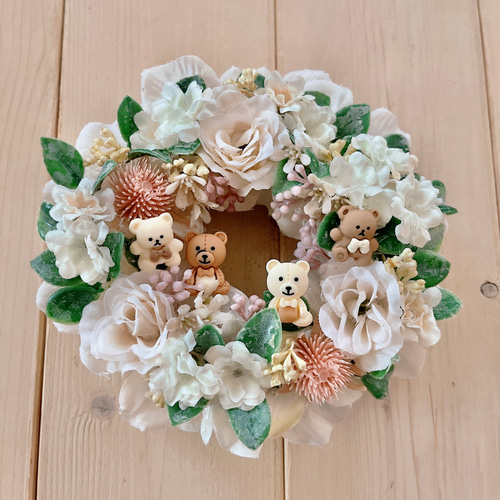 ホワイトカラーのくまさんリース リース luciole 通販｜Creema  