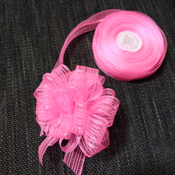 リボン　お花　1巻 　ピンク　フラワーリボン　ハンドメイド　プレゼント　ギフト　日本製　髪飾り　帽子飾り 1枚目の画像