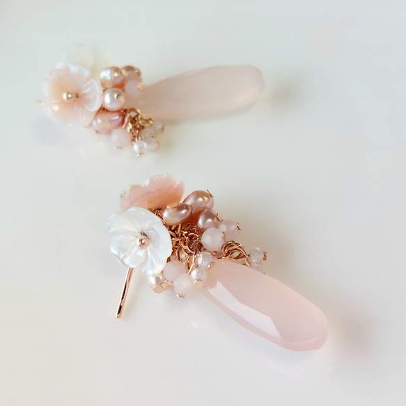 【春待ちピアス】白蝶貝の桜×ピンクの淡水パール×天然石とピンクカルセドニー 3枚目の画像