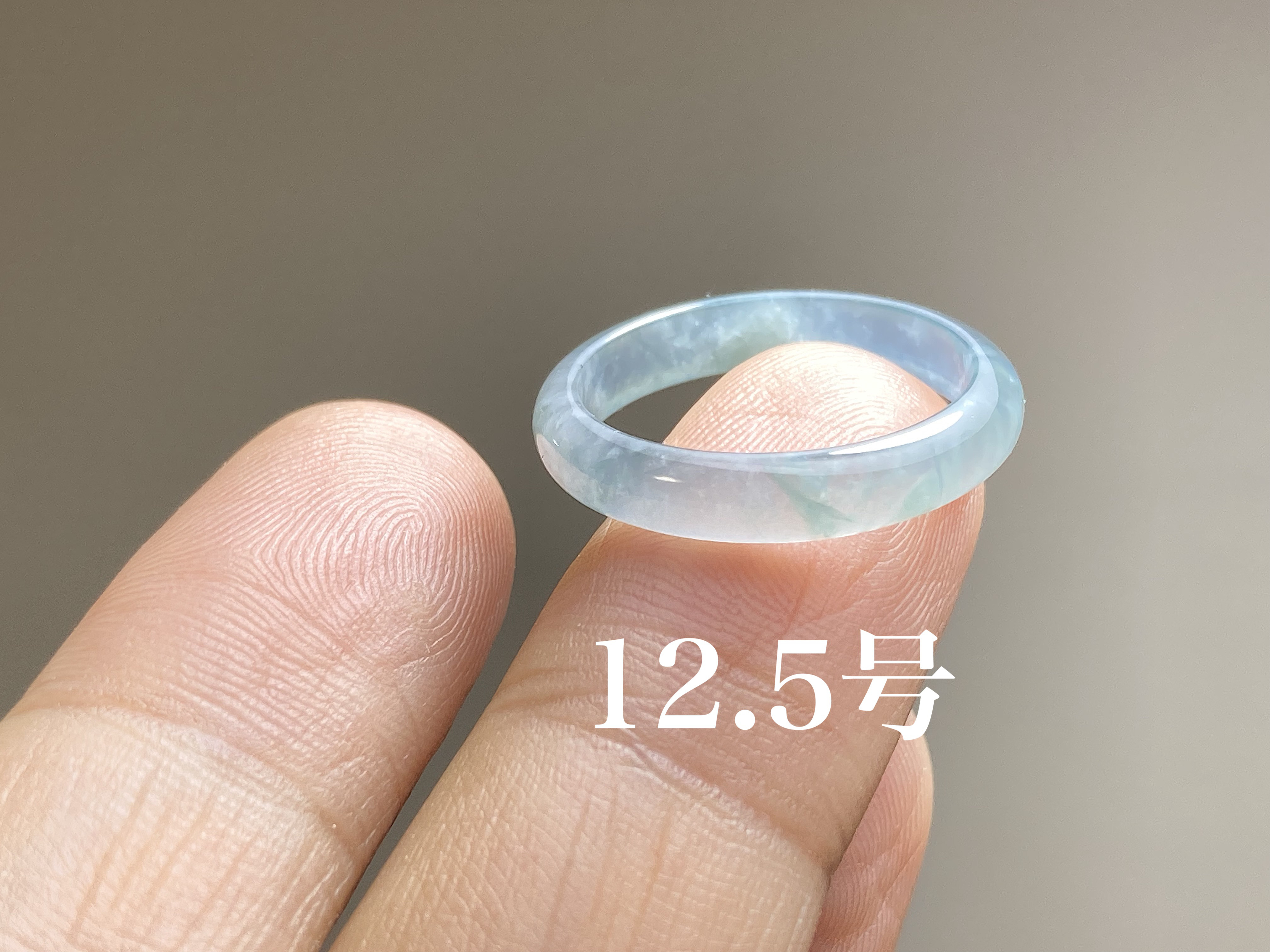 [R28-003］ 翡翠　くりぬき　リング　天然石　グアテマラ産　12号　指輪 L23-148 氷糯種 青色 9.5号 12.5号 15.5号 天然 グアテマラ産 A
