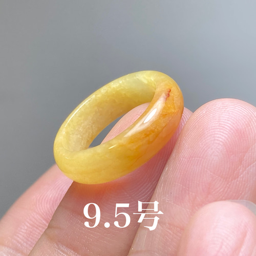 ありあミャンマー翡翠　布袋様　パーツ　10-5 ありあ様専用ミャンマー翡翠 布袋様 パーツ 10-5 L4-110 上品 黄翡翠