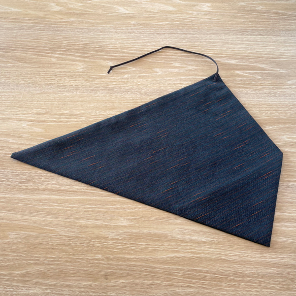 【1点もの】着物地ので作る箸袋・カトラリーホルダー -ウール着物地 紺に所々に赤の横糸 P-39-L 2枚目の画像