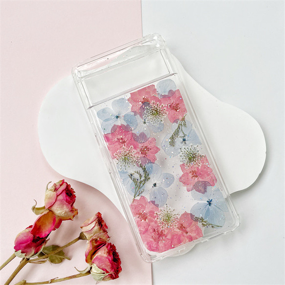 紫陽花＆千鳥草押し花スマホケース、全機種対応、手帳型、四隅にショルダーホール、iPhone15、iPhone15Pro 3枚目の画像