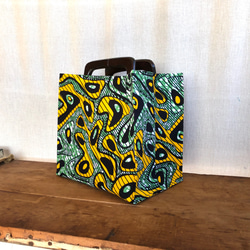 アフリカ布バッグ　木の持ち手　アフリカ布　一点物【送料無料】 3枚目の画像