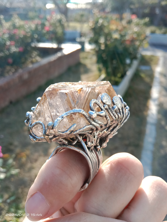 黃泥骸骨/骨幹水晶原礦手工銀戒 ~「0」~ Skeletal Quartz Silver Ring 第6張的照片