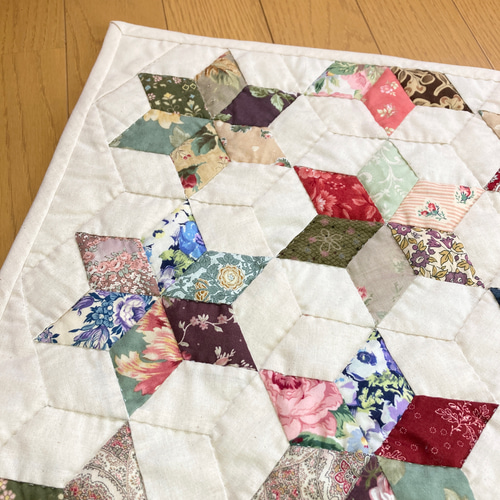 シックスポインテッドスターのパッチワークタペストリー パッチワーク