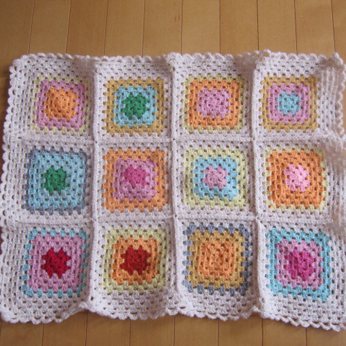 手編み完成品☆グラニースクエア☆パステルミニブランケット その他
