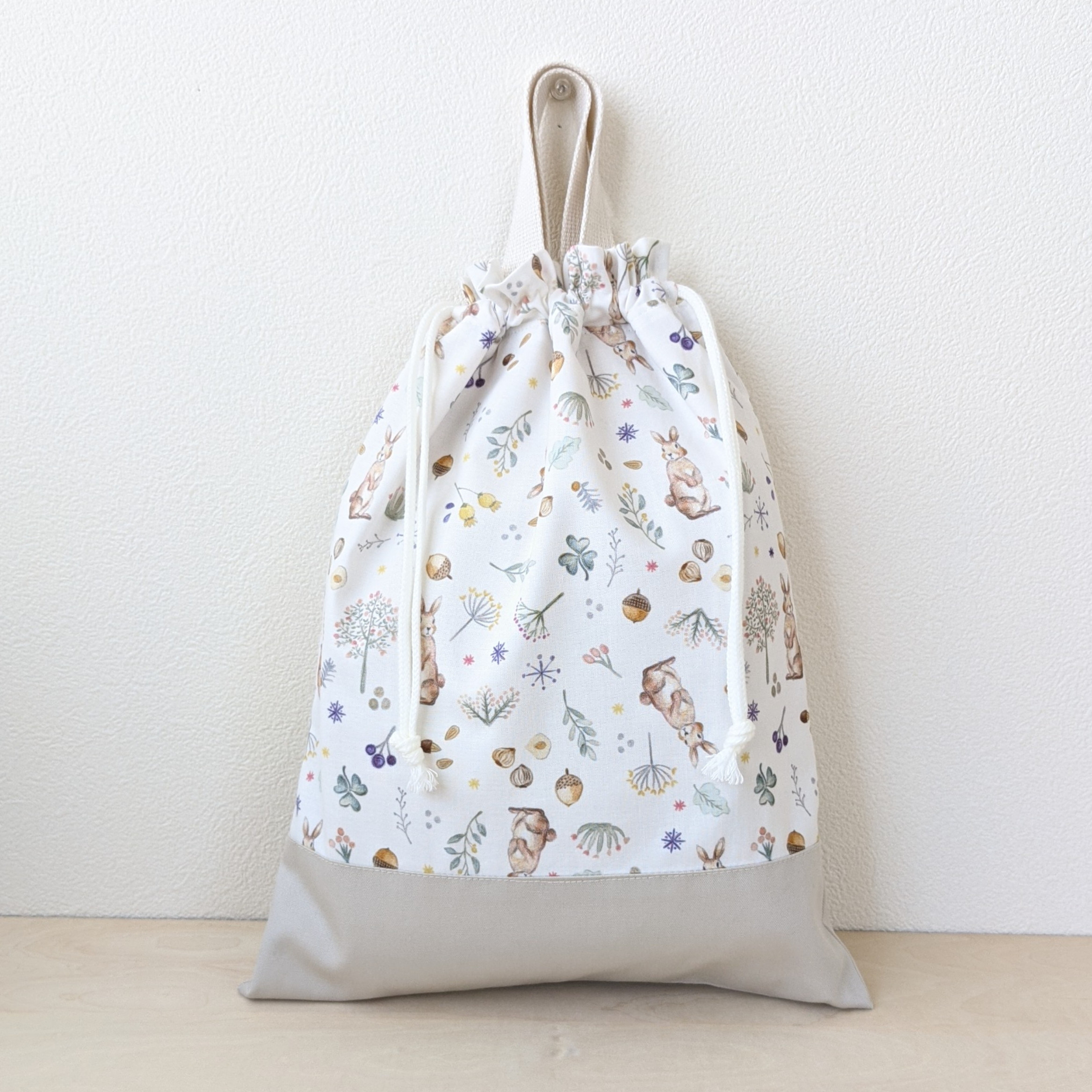 《受注制作》森のうさぎ柄 入園入学3点セット (ベージュ)　レッスンバッグ･シューズバッグ･お着替え袋