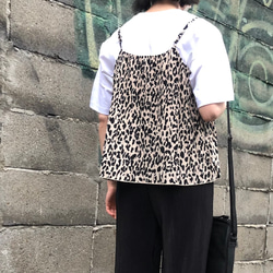 Leopard Pleats Camisole (beige) ベージュ 薄茶 韓国風 6枚目の画像