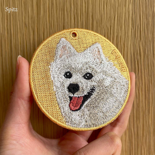 刺繍キーホルダー キーホルダー スピッツ キツネ犬 絶対に喜ばれる
