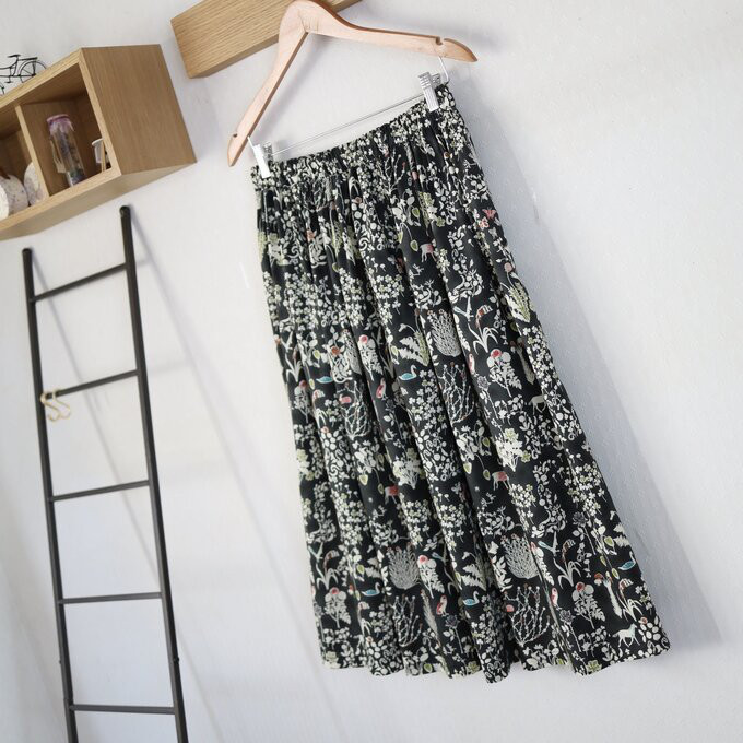 リバティ＊タックロングスカート