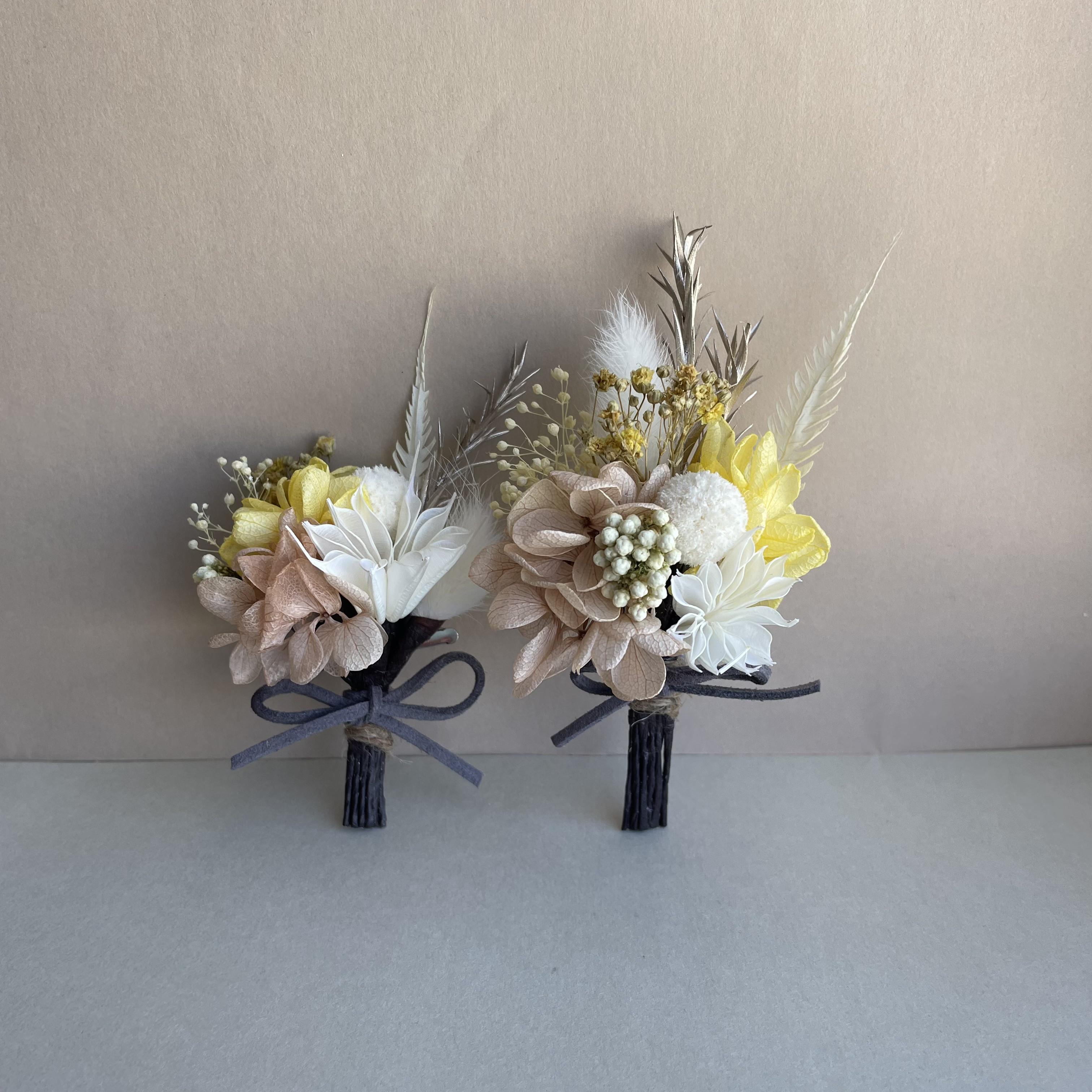 【親子コサージュ】コサージュ2点セット（yellow ホワイトクラスペディア）