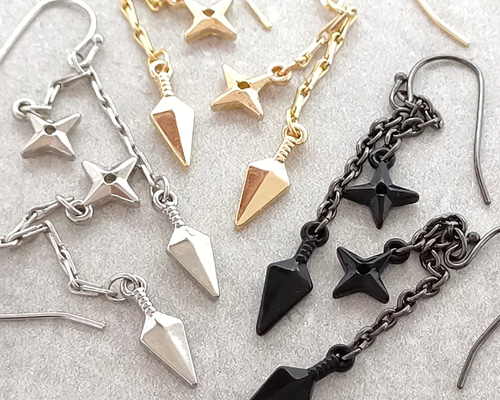 ♡ハンドメイド♡ビジューピアスイヤリング乙女座 ♡ハンドメイド♡ビジューピアスイヤリング乙女座 Zodiac シングル