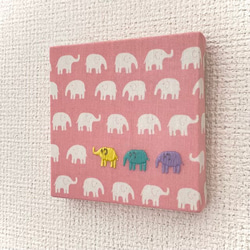 10cmx10cm ファブリックパネル　象/ピンク（アートパネル） 2枚目の画像
