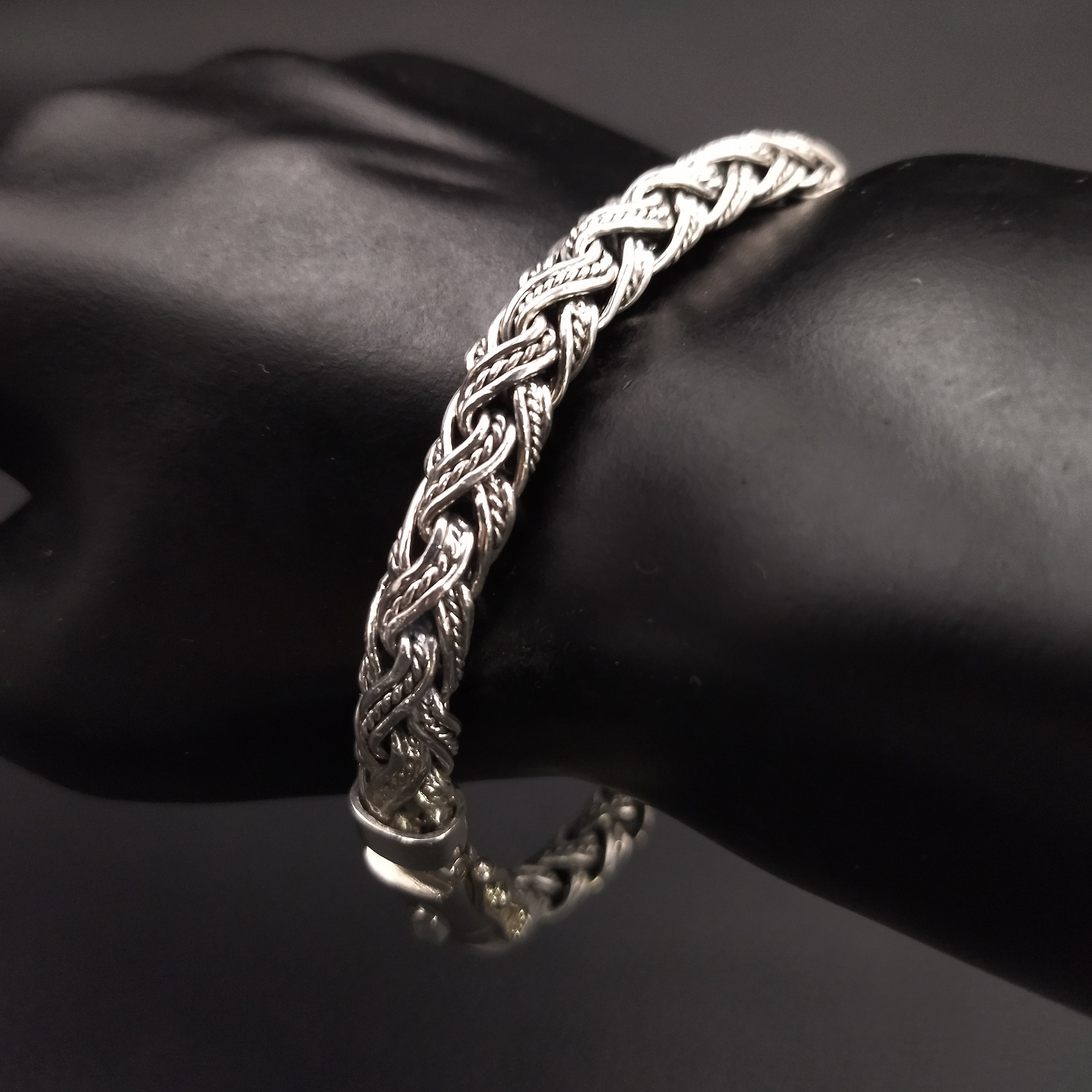 8mmツイストウィート【シルバーチェーンブレスレット】