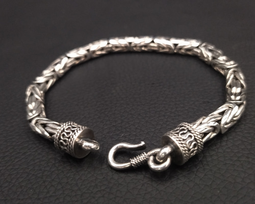 6mmスクエアビザンチン【シルバーチェーンブレスレット】 ブレスレット