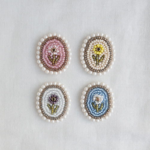 一輪のお花 イエロー ビーズ刺繍ブローチ ブローチ m.iro 通販