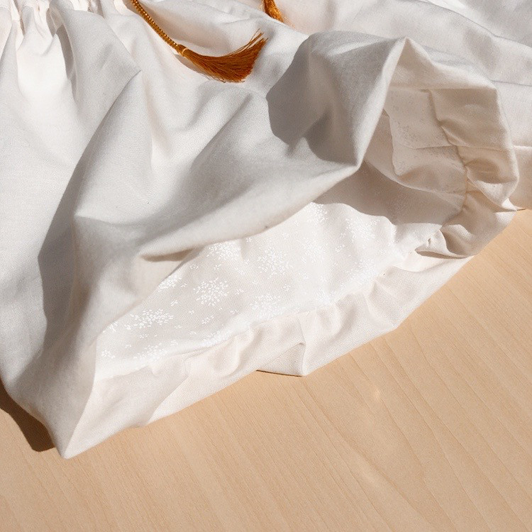 送料無料【80 】ベビー袴　チューリップ✖︎白色の袴