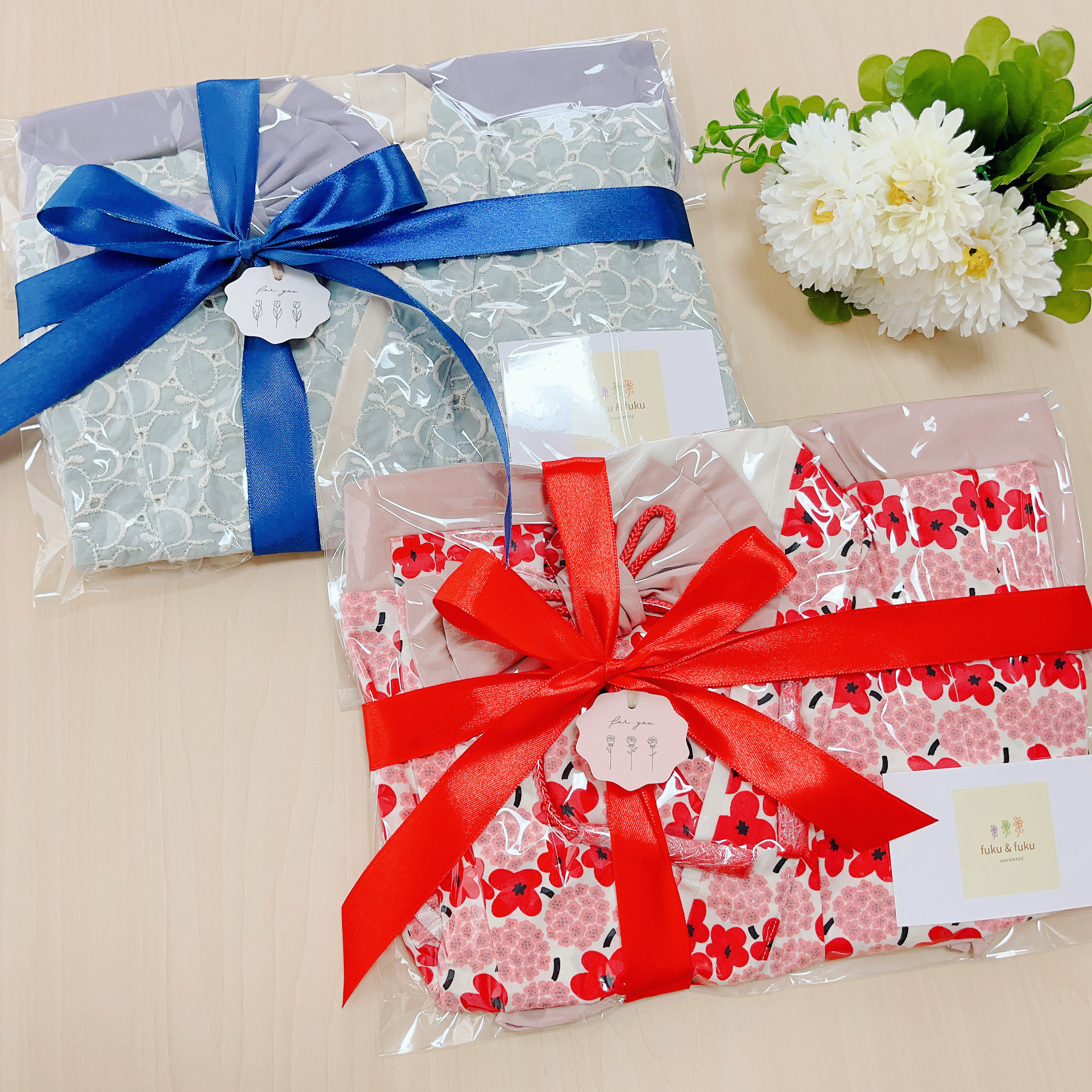 送料無料【80 】ベビー袴　チューリップ✖︎白色の袴