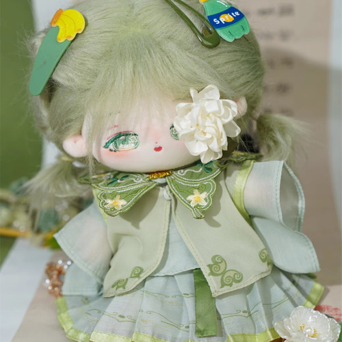 20cmぬいぐるみ 着せ替えぬいぐるみ 緑髪緑目の優しい少女 椿目隠し