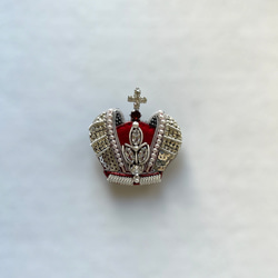 ビーズ刺繍のブローチ　-王冠- crown 3枚目の画像