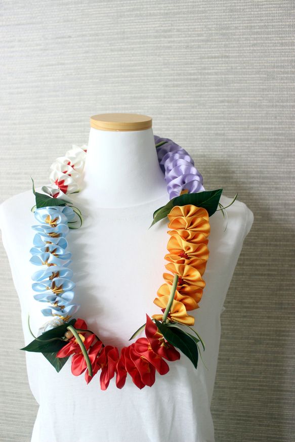夏威夷絲帶 Lei / 5 色雞蛋花 / 絲帶項鍊 / 草裙舞、婚禮、生日派對 / 夏威夷室內裝飾 第7張的照片