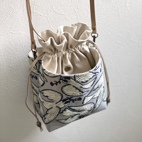 ミナペルホネン　あおりポケット巾着バッグ　ハンドメイド あおりポケットの巾着バッグ＊ミナペルホネン【1410】