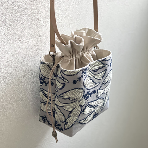 ⚮̈ミナペルホネン following day ネリオバッグ あおり巾着バッグ