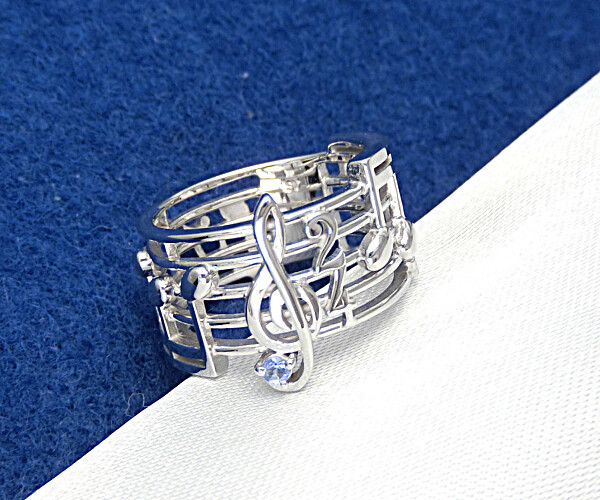 【ピンキーリング・モーッアルト・トルコ行進曲】銀製：天然アクアマリーン入り/　　あなたの誕生石もセット出来ます。◎日本製