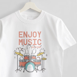 Tシャツ（ENJOY MUSIC / ドラマー / シマエナガ / A） 1枚目の画像