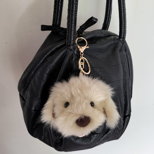 手のひらに、生きてるみたいな命の重み・ふさふさパトランキーホルダー