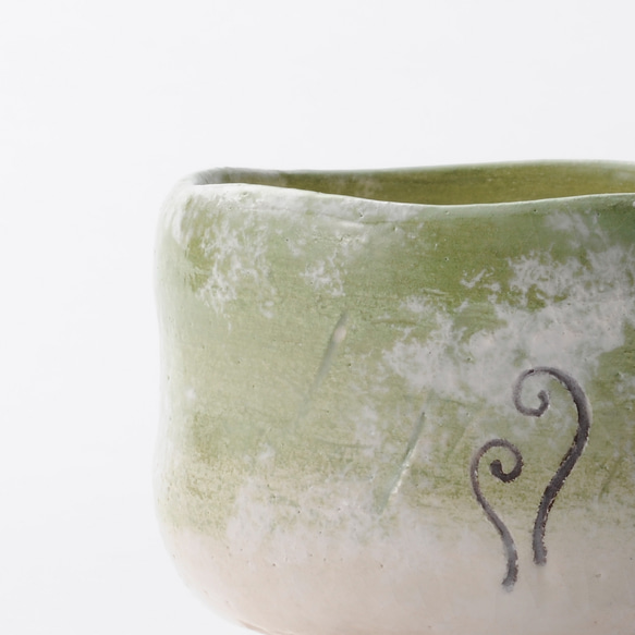 楽焼茶碗〚サワラビ〛 抹茶碗　茶道具　季節茶碗　楽入印 2枚目の画像