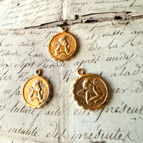 1個 18.5×15.5mm ドイツ ヴィンテージチャーム 真鍮製 リバーシブル