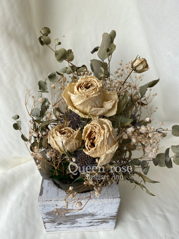 フラワーアレンジメントD