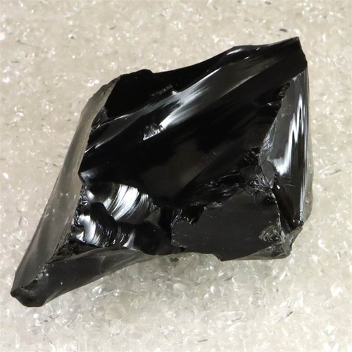 北海道置戸町産 黒曜石 オブシディアン 原石 200g 【榎本通商