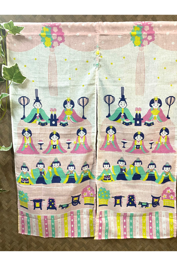 ひな祭りのれん 左右同柄 カーテン Only-わん🐾 通販 17240093｜Creema