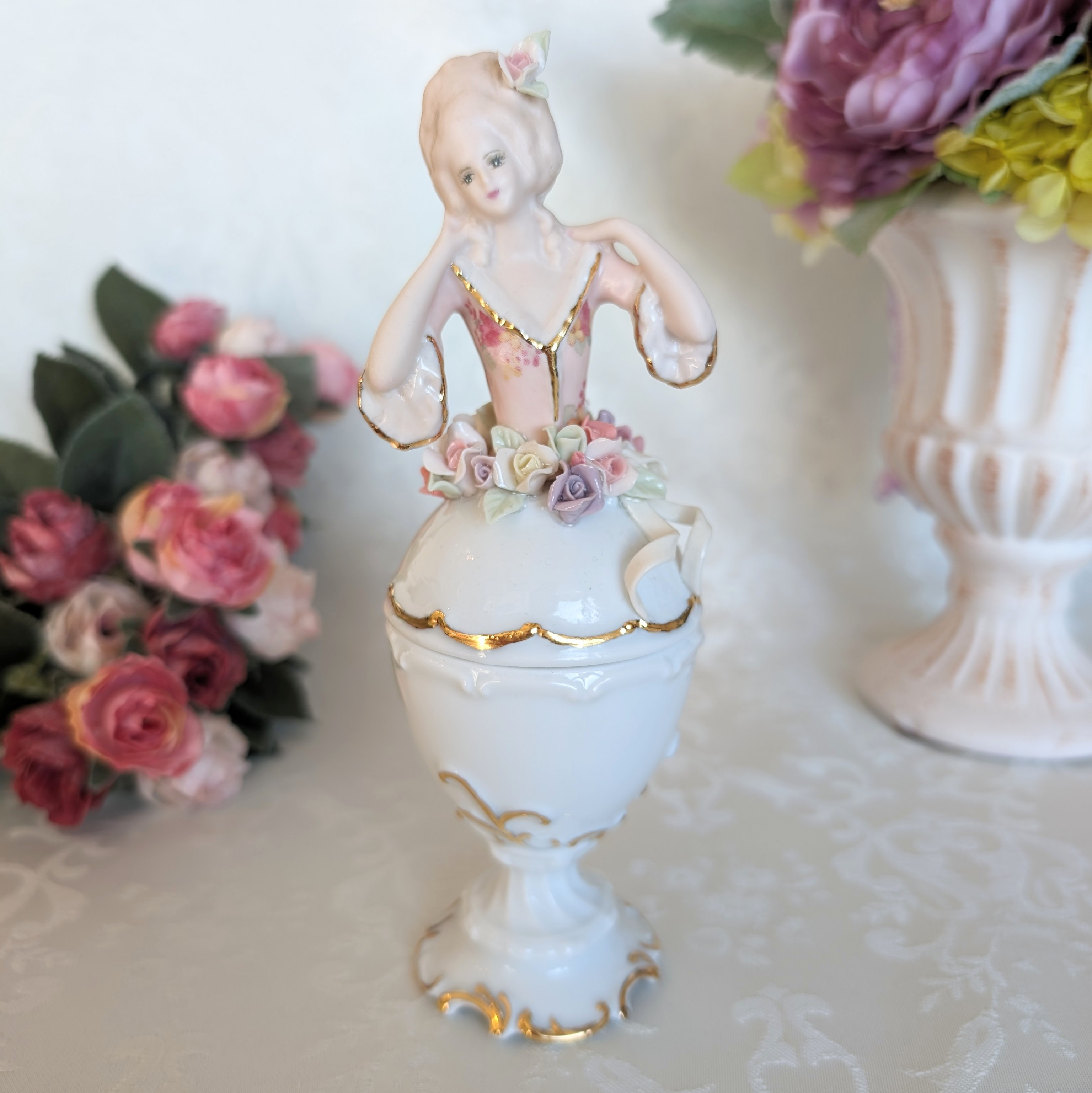 【 ハーフドール  キャニスター 】　アントワネット  小物入れ　エッグスタンド