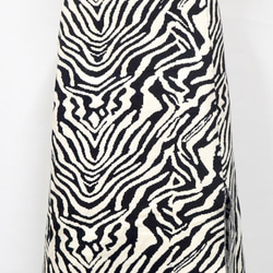 Zebra Slit Knit Skirt (white) ロングスカート ゼブラ柄 白黒  カジュアル 7枚目の画像