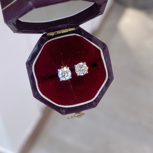 天然ダイヤモンドピアス0.606ct k18 ピアス（スタッド・一粒