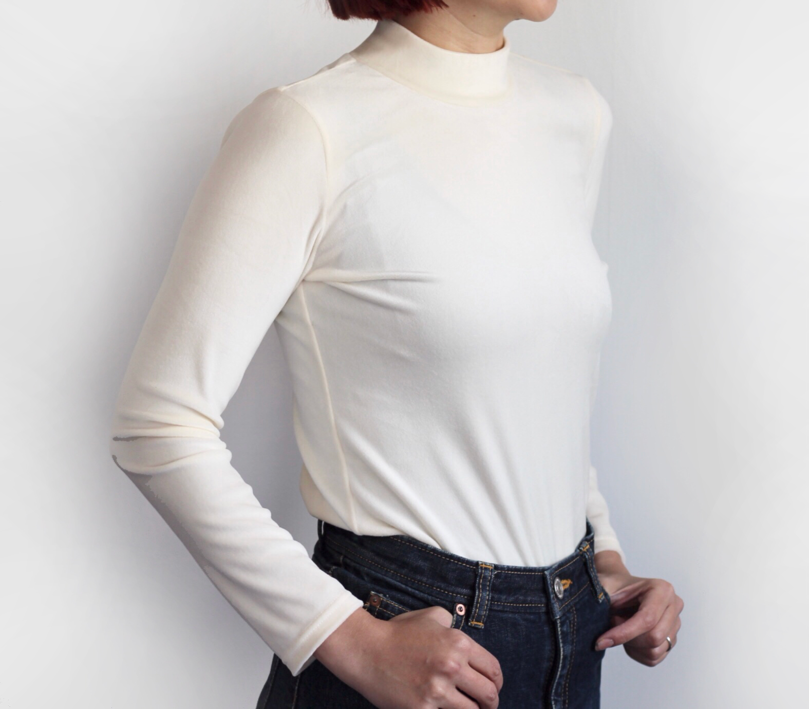 【長袖用】シルキーストレッチベロア 形にこだわった 大人のハイネックTシャツ【サイズ・色展開有】
