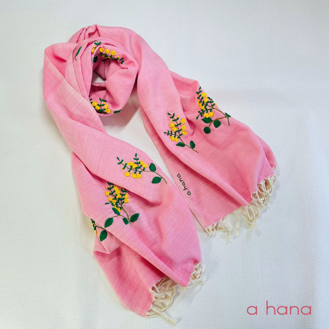 【期間限定セール中】花手刺繍 コットンストール【パダウ・ピンク】
